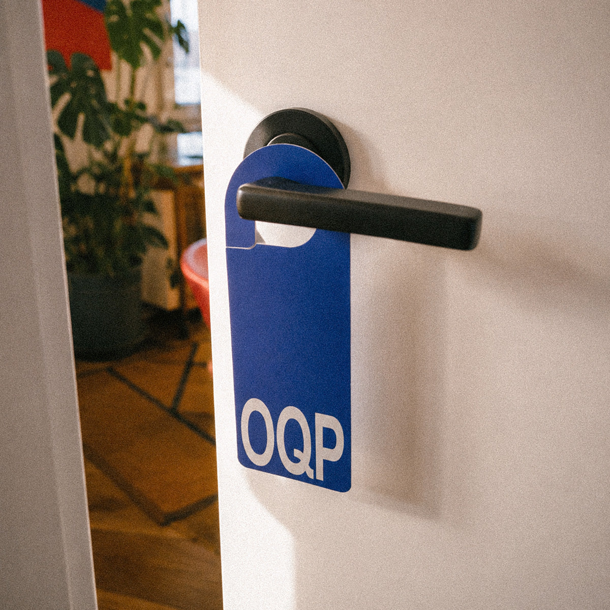 L'accroche porte OQP